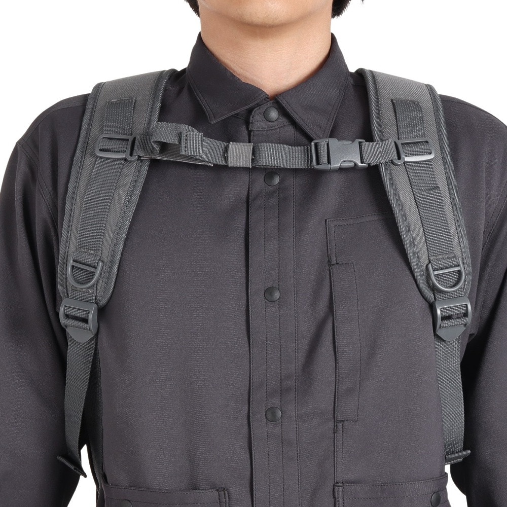 コールマン（Coleman）（メンズ、レディース）アウトビズバックパックスリム 23L  2000039075 GRY リュック