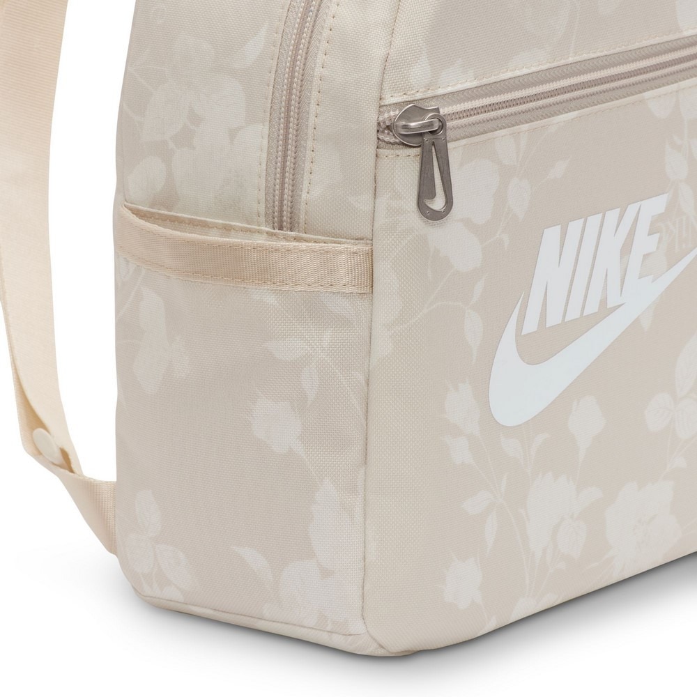 ナイキ（NIKE）（レディース）フューチュラ ミニ バックパック 6L HJ8503-104