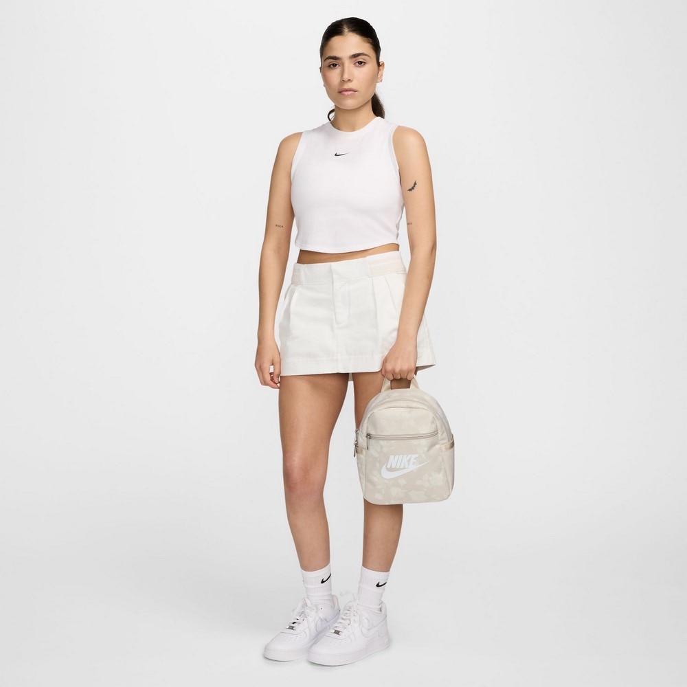 ナイキ（NIKE）（レディース）フューチュラ ミニ バックパック 6L HJ8503-104
