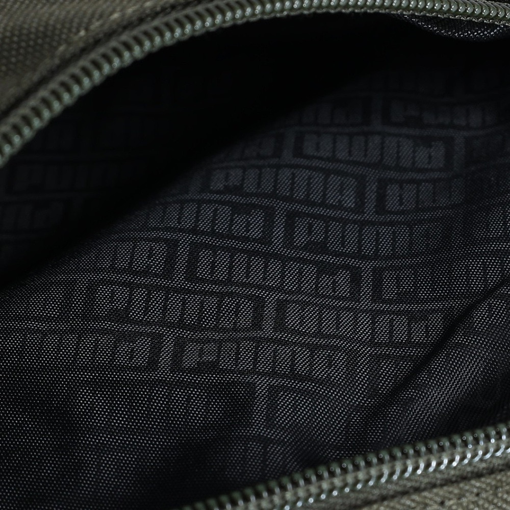 プーマ（PUMA）（メンズ、レディース）DECKSLING バッグ EC09070503 軽量 カーキ