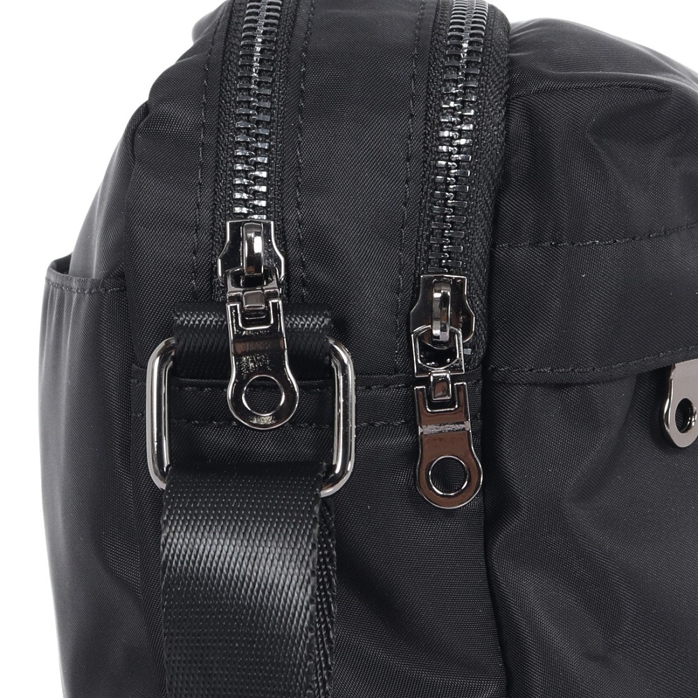 ヤックパック（YAK PAK）（メンズ、レディース）スクエア ショルダーバッグ 黒 YAK24S010006 BLK