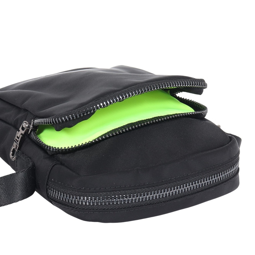 ヤックパック（YAK PAK）（メンズ、レディース）バッグ スモール ショルダーバッグ 黒 YAK24S010010 BLK ミニショルダー ポシェット 肩掛け 斜め掛け