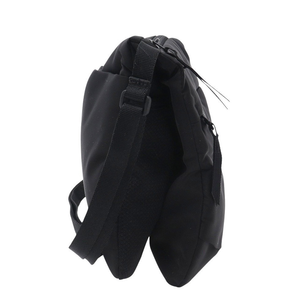 アディダス（adidas）（メンズ、レディース、キッズ）サコッシュ WORD  黒 4L KCE37-JL5134 ショルダーバッグ ショルダー 肩掛け 斜め掛け カジュアル 旅行