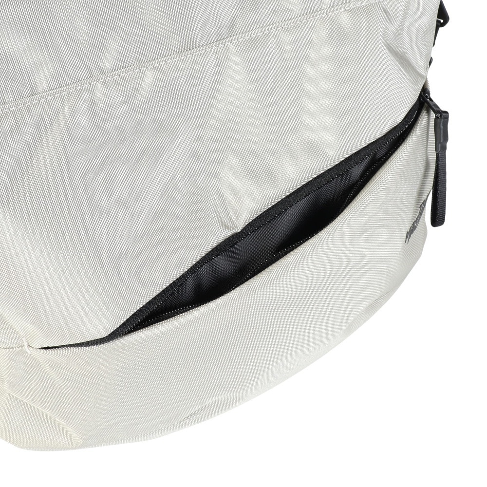 ザ・ノース・フェイス（THE NORTH FACE）（メンズ、レディース）バック ピレネーショルダー バッグ Lサイズ グレー 8L NM82508 SO  ショルダー A4 収納 軽量 