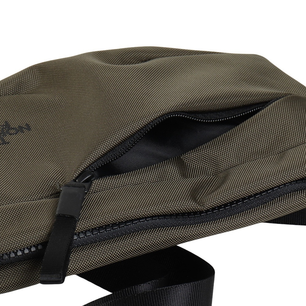 ザ・ノース・フェイス（THE NORTH FACE）（メンズ、レディース）ショルダーバッグ ピレネー Sサイズ カーキ 2L NM82509 NT 小型 肩掛けバッグ 斜め掛けバッグ