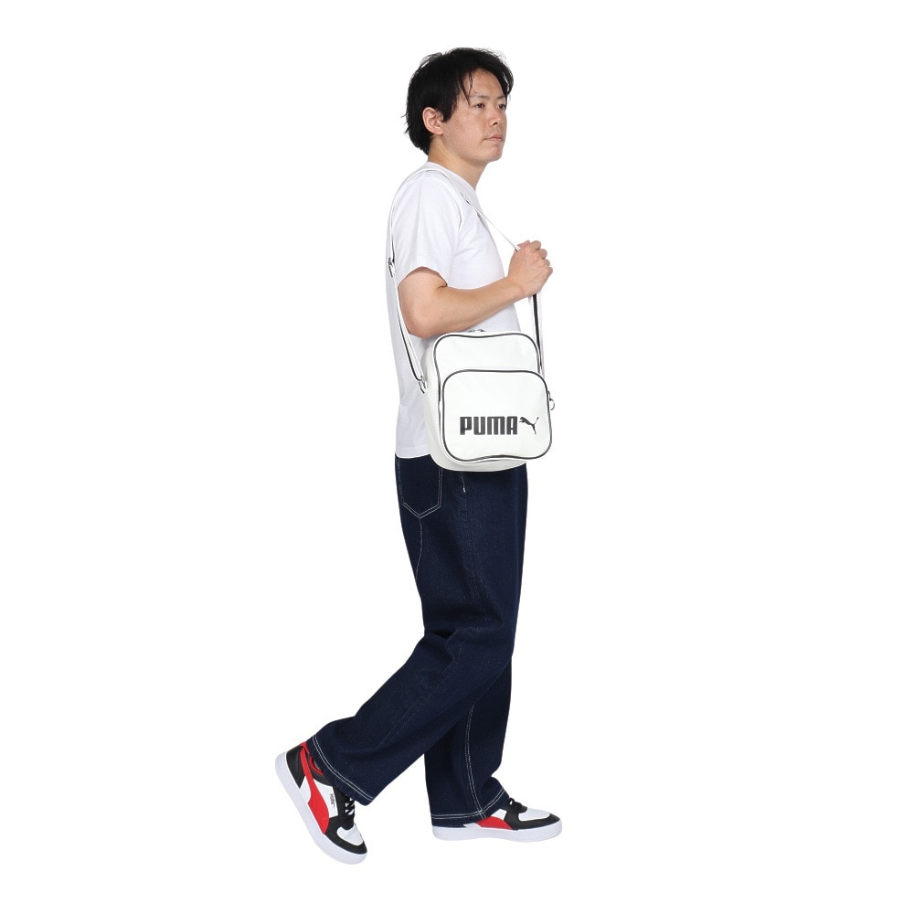プーマ（PUMA）（メンズ、レディース、キッズ）ショルダーバッグ ポータブル エナメルショルダーバッグ 白 12L 09098801 肩掛け ショルダー 通学 