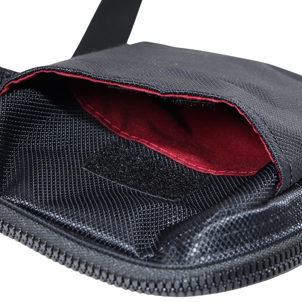 ナイキ（NIKE）（メンズ、レディース）ショルダーバッグ ヘリテージ スモール クロスボディバッグ 黒 BA5871-010