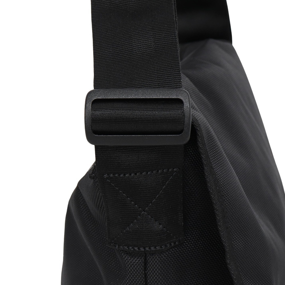 ニューエラ（NEW ERA）（メンズ、レディース）ショルダーバッグ 黒 9L BLK 14521321 ボディバッグ クロスボディーバッグ レジャー アウトドア