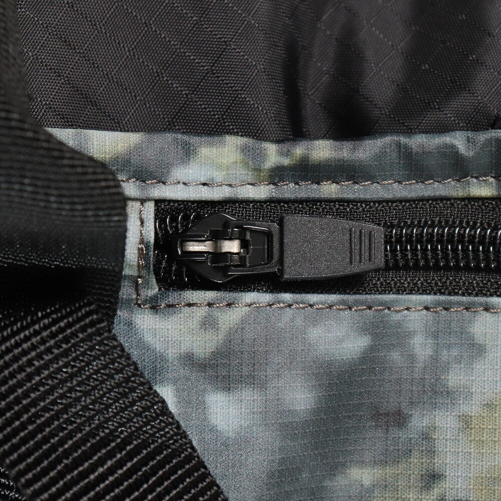オークリー（OAKLEY）（メンズ、レディース）Essential OD トートバッグ 5.0 FOS900669-044 耐水