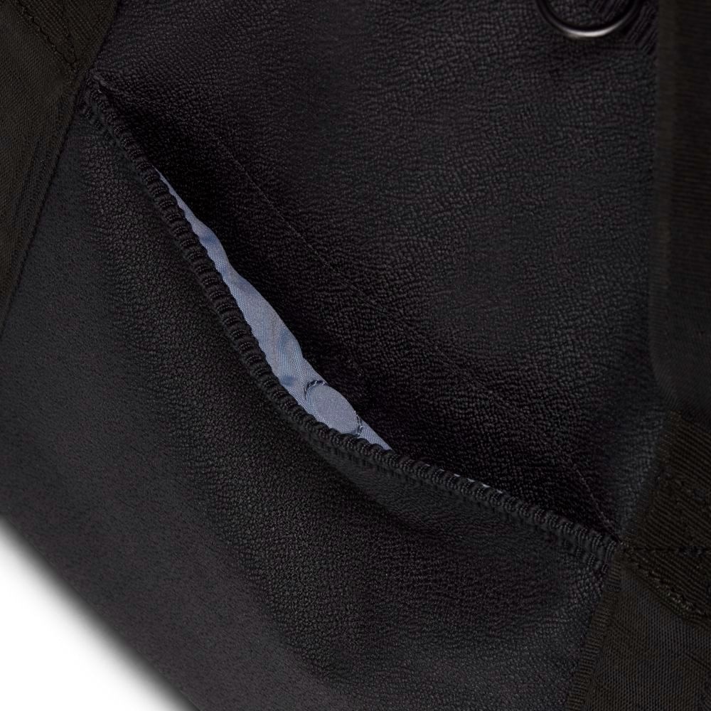 ナイキ（NIKE）（メンズ、レディース）トートバッグ ワン 18L 黒 CV0063-010