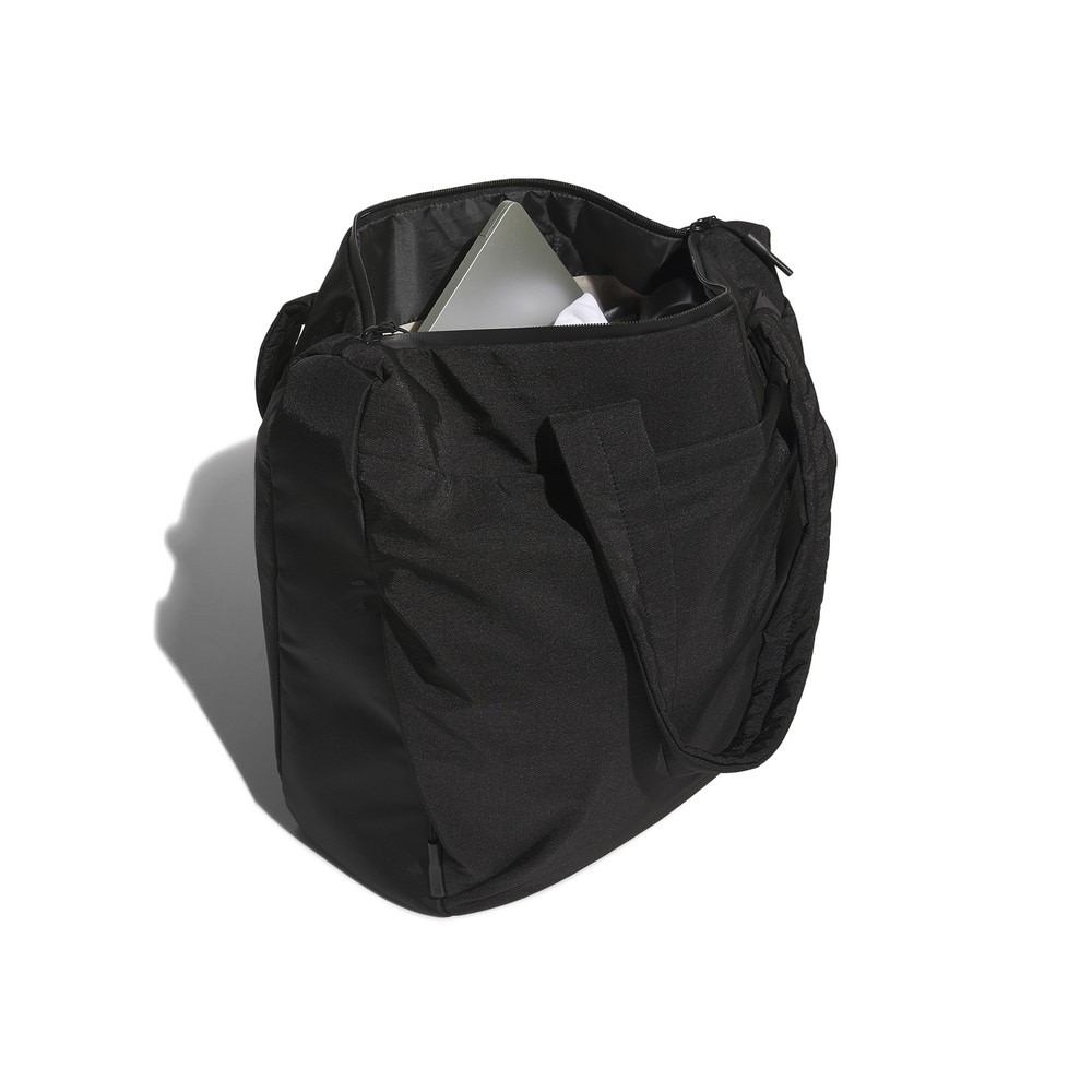 ★送料無料★UK直輸入★アディダス★マンチェスターU バックパック★黒x赤★ ☆送料無料☆UK直輸入☆アディダス☆マンチェスターU バック