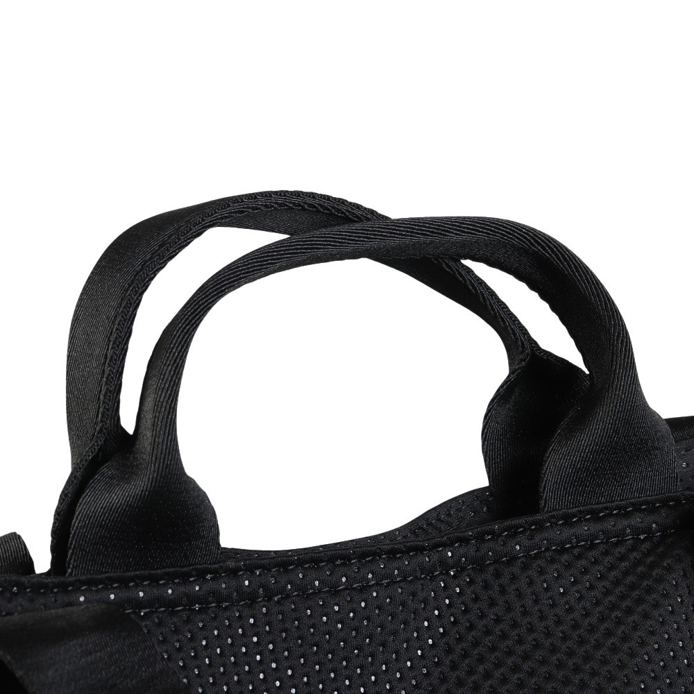 アンダーアーマー（UNDER ARMOUR）（メンズ、レディース）トートバッグ ネオプレン 黒 22L 6001489 001 トート サブバッグ 抗菌 パソコン収納