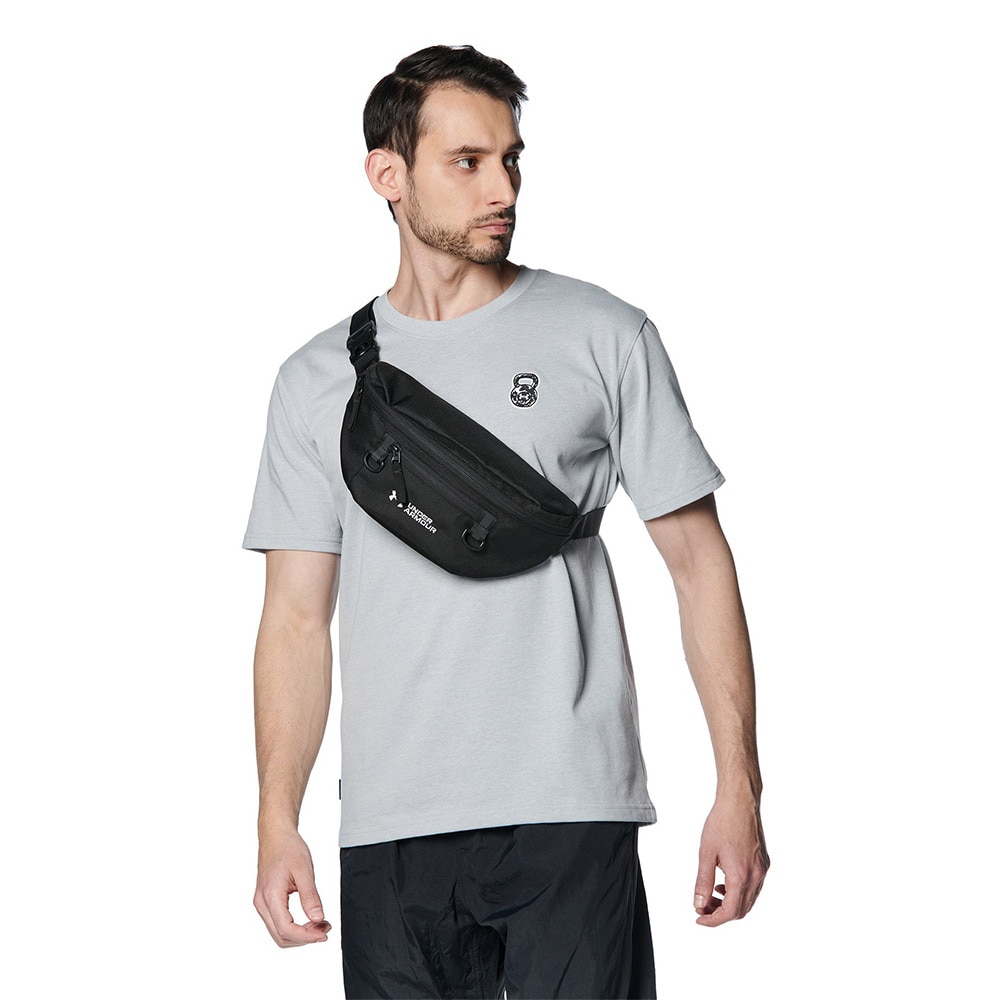 アンダーアーマー（UNDER ARMOUR）（メンズ、レディース）ボディバッグ 1384758 001