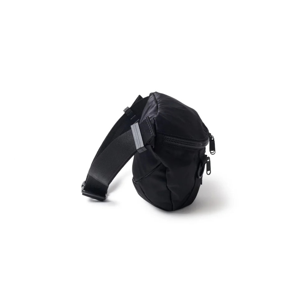 ニューエラ（NEW ERA）（メンズ、レディース）バッグ ウエストバッグ ナイロンツイル 黒 2L 14392098 ウエストポーチ ボディバッグ