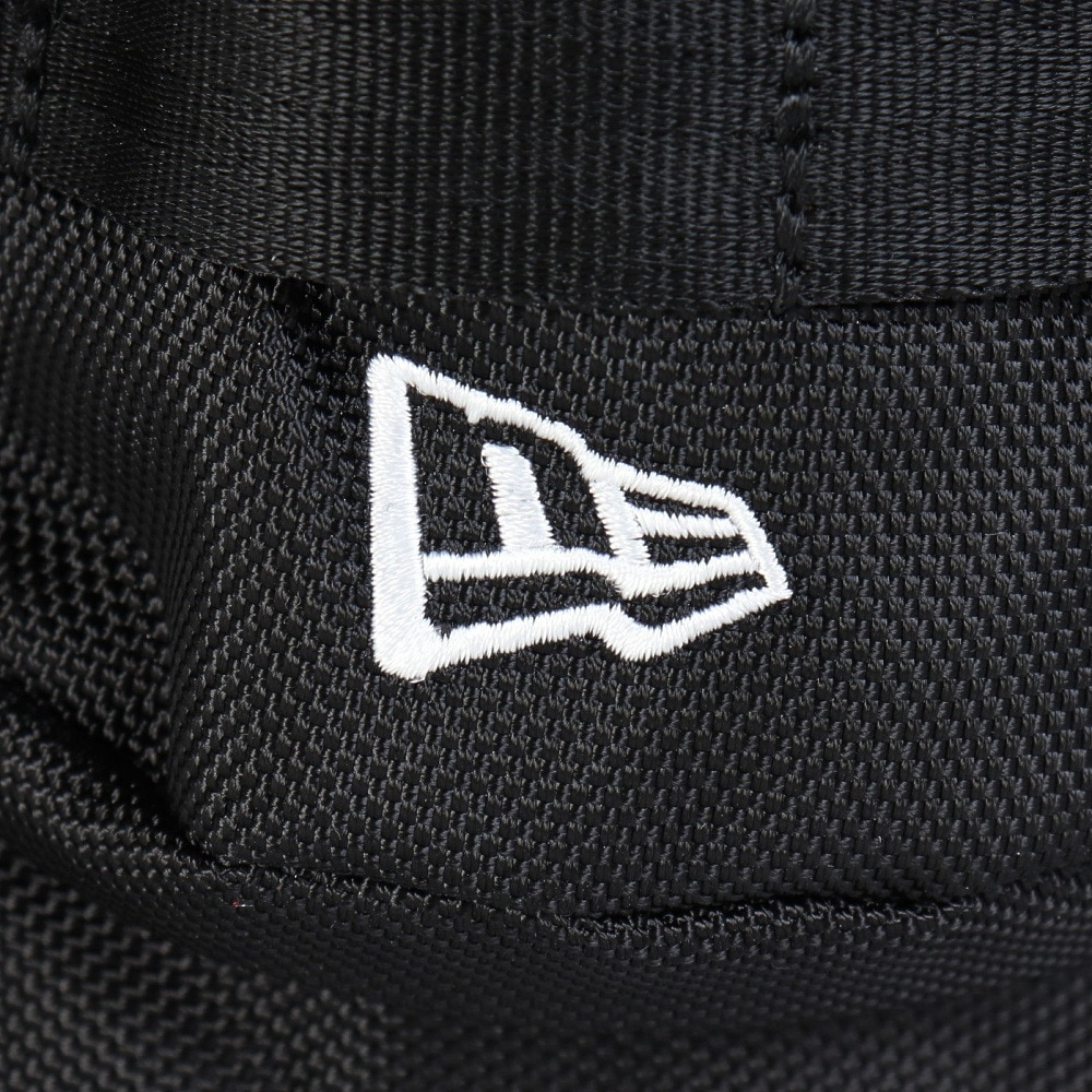 ニューエラ（NEW ERA）（メンズ、レディース）ボディバッグ スリングボディバッグ 黒 12L 14521310 クロスボディバッグ メッセンジャーバッグ 斜め掛け