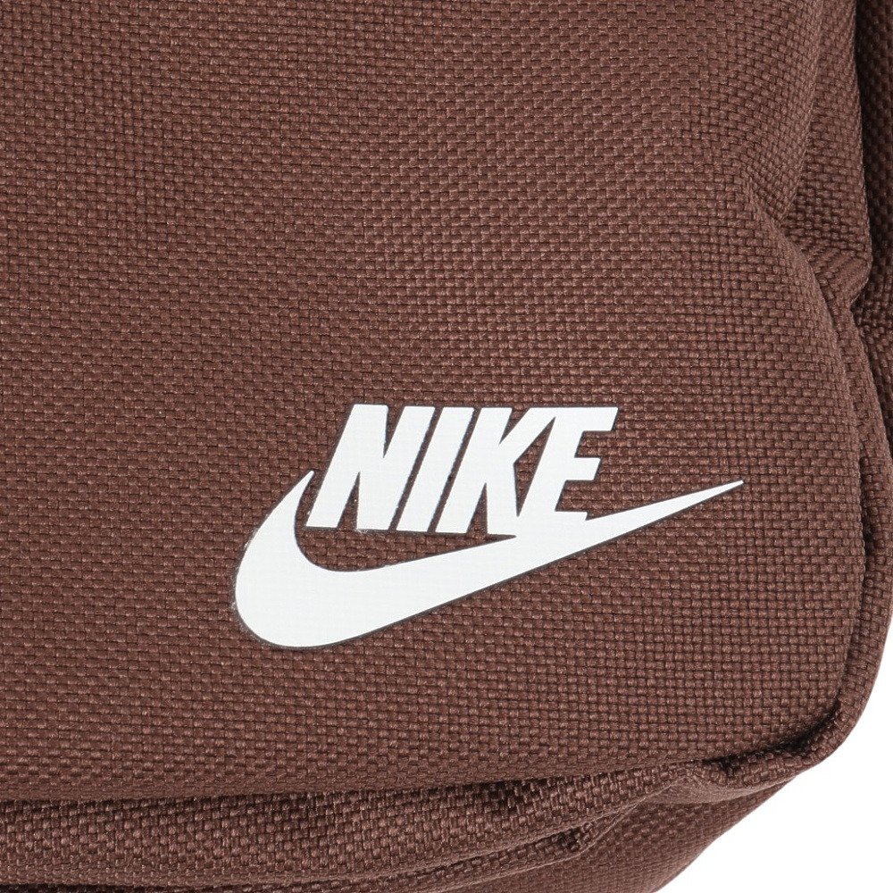 ナイキ（NIKE）（メンズ、レディース）クロスボディバッグ ヘリテージ