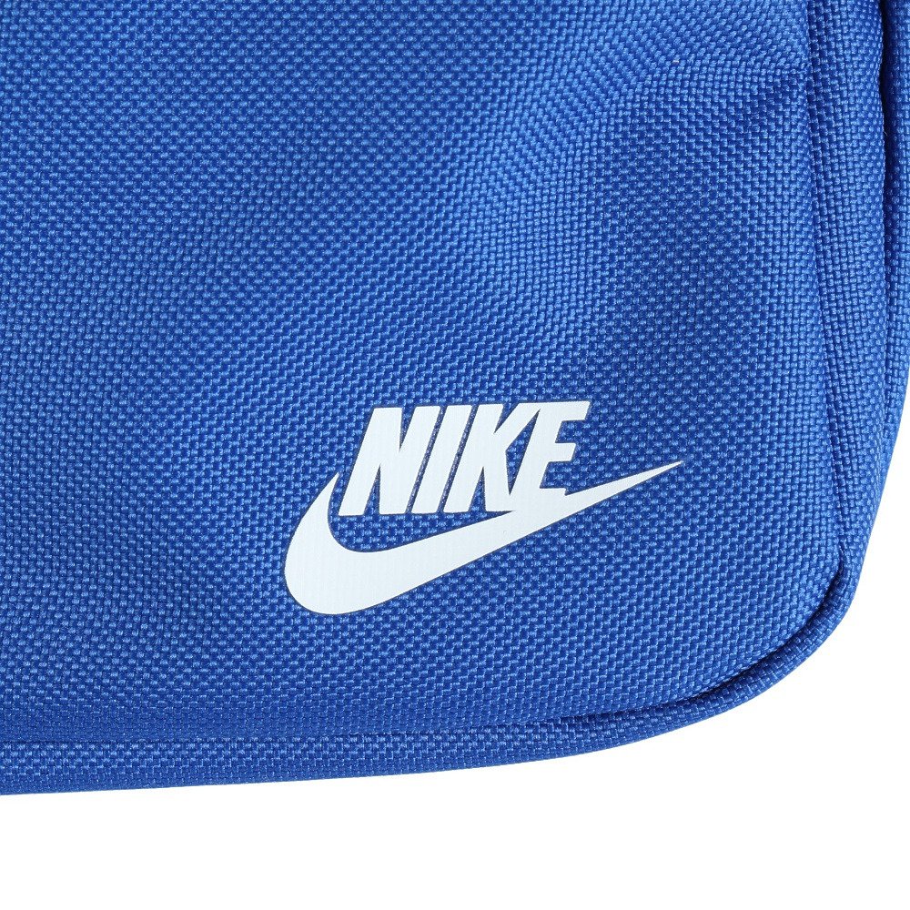 ナイキ（NIKE）（メンズ、レディース）ヘリテージ クロスボディバッグ