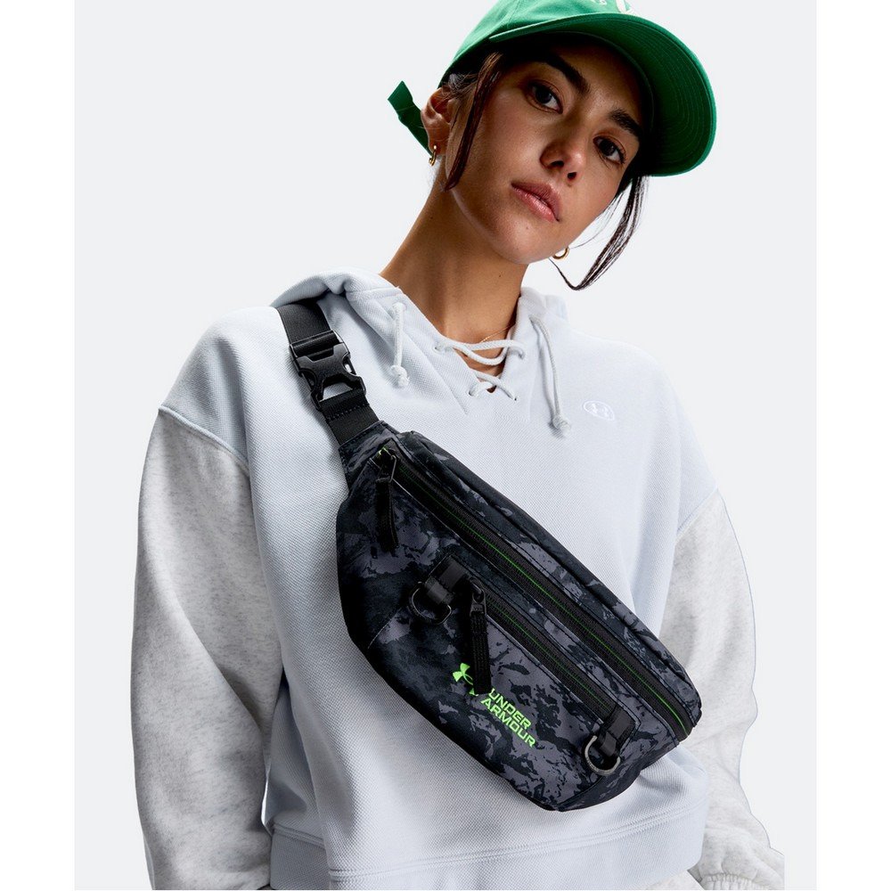 アンダーアーマー（UNDER ARMOUR）（メンズ、レディース）ボディバッグ