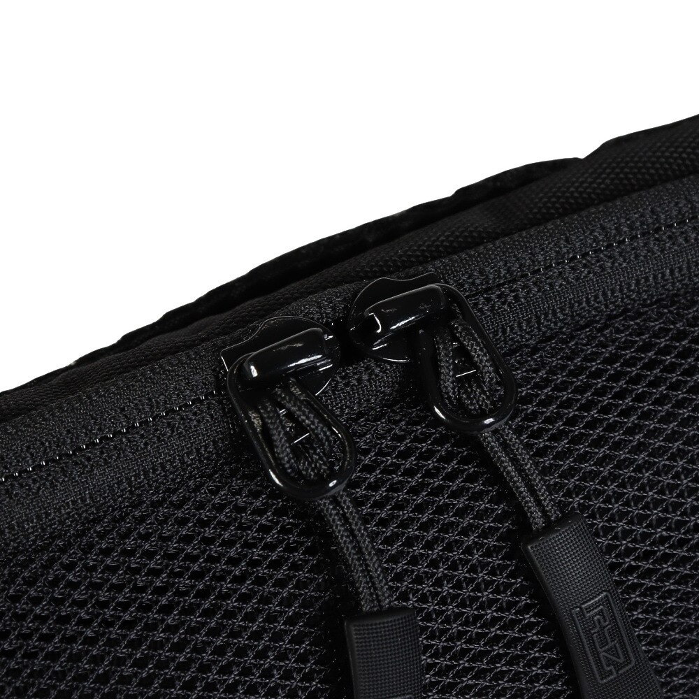 ライズ（RYZ）（メンズ、レディース）モビリティ スリングバッグ黒  M RZ40UTC25SS0007 BLK シンプル 無地 お出かけ 旅行 プレゼント 贈り物 新調