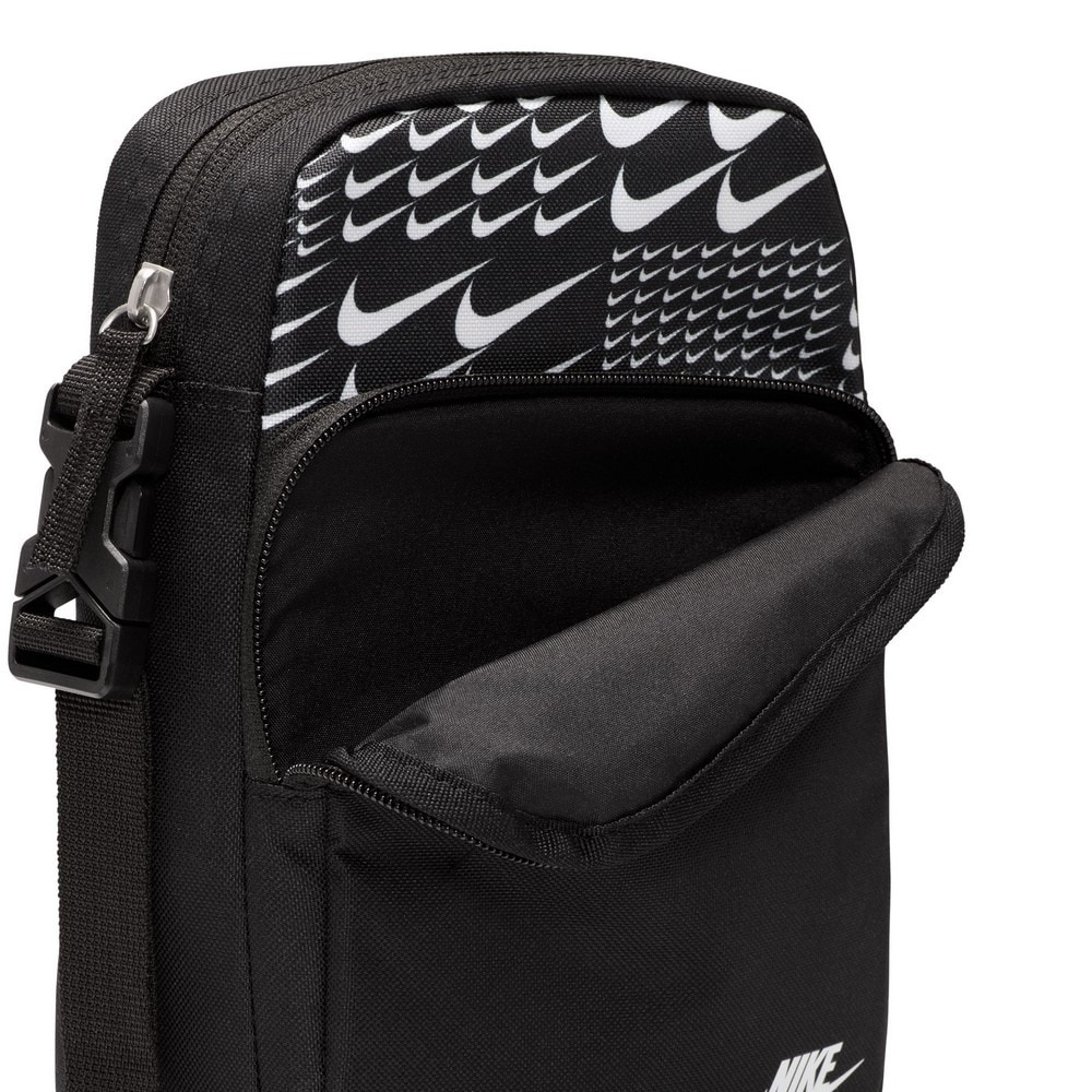 ナイキ（NIKE）（メンズ、レディース）ヘエイテージクロスボディバッグ 黒 4L SWSH GRID HJ8359-010 お出かけ 外出 旅行 トラベル ロゴ おしゃれ シンプル
