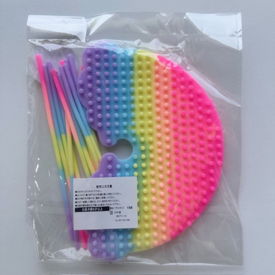 ミナミ（Minami）（キッズ）シリコンスティックボード レインボー パステルカラー IS048