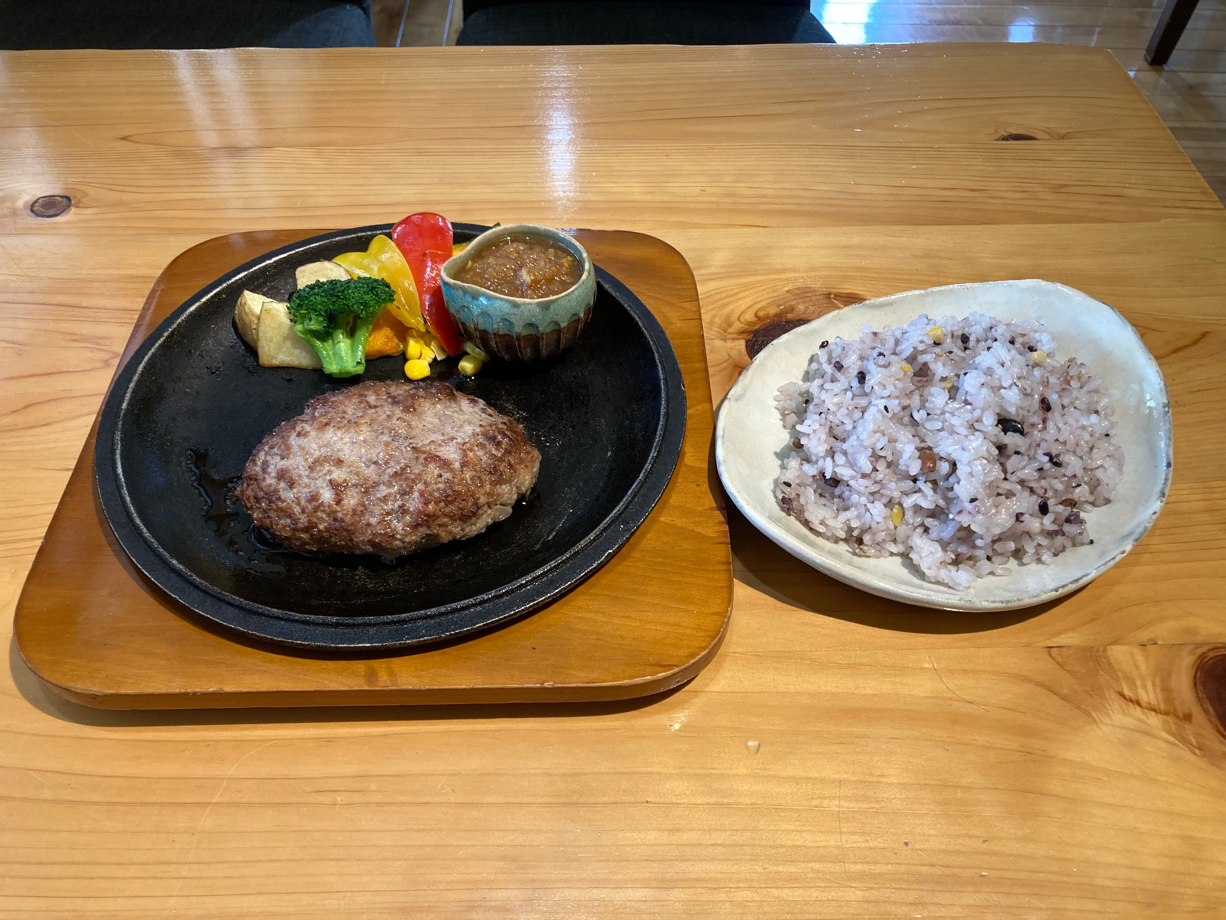 栃木県 栃木市周辺のラウンド帰りにおすすめのスポット 森のレストラン 益子 Alba Net